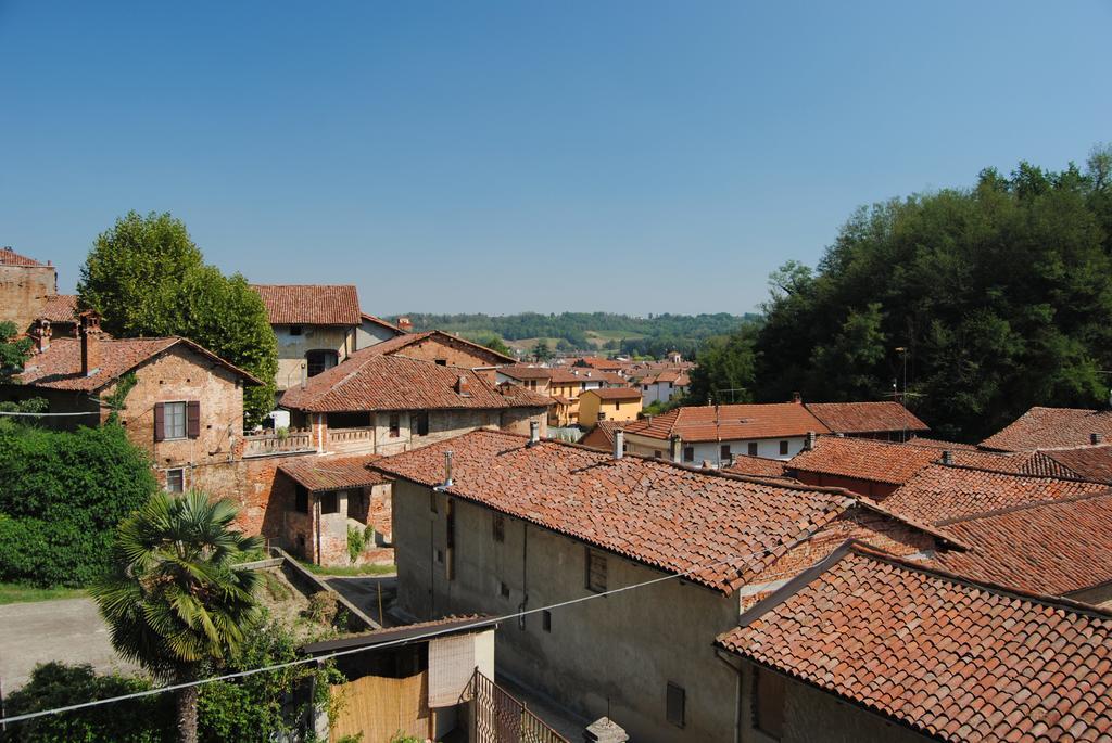 Apartments Casa nel Verde Rocchetta Tanaro Esterno foto