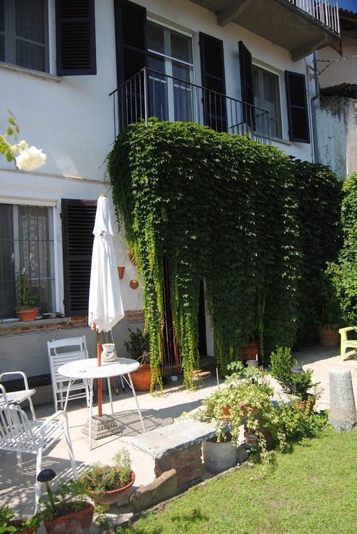 Apartments Casa nel Verde Rocchetta Tanaro Esterno foto